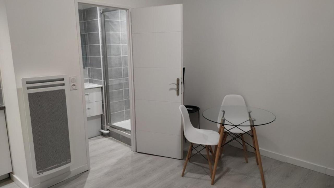 Saint Etienne Studio Lot 2 Appartement Toulouse Buitenkant foto
