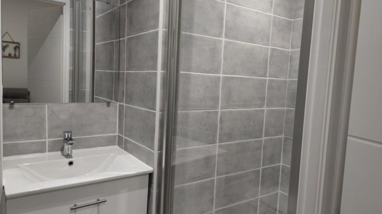 Saint Etienne Studio Lot 2 Appartement Toulouse Buitenkant foto